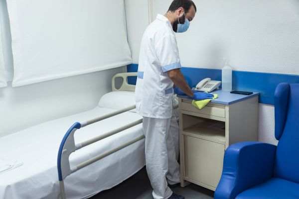Medical Facility Cleaning