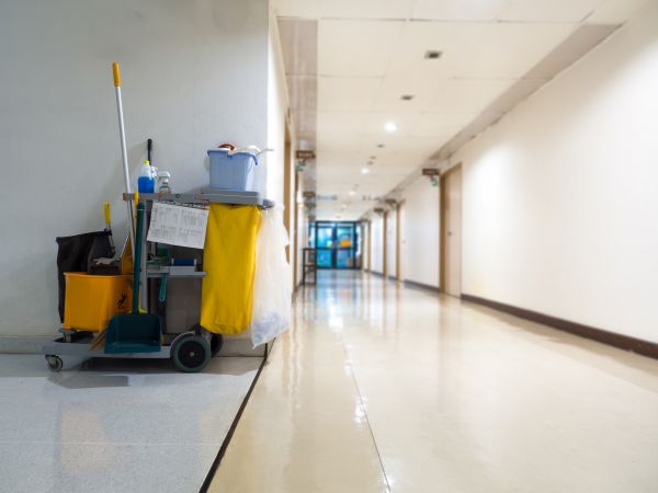 Hospital Floor Cleaning Service