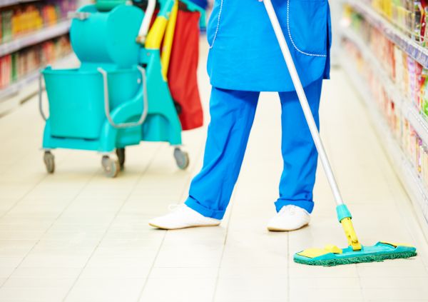 Store Cleaning Service